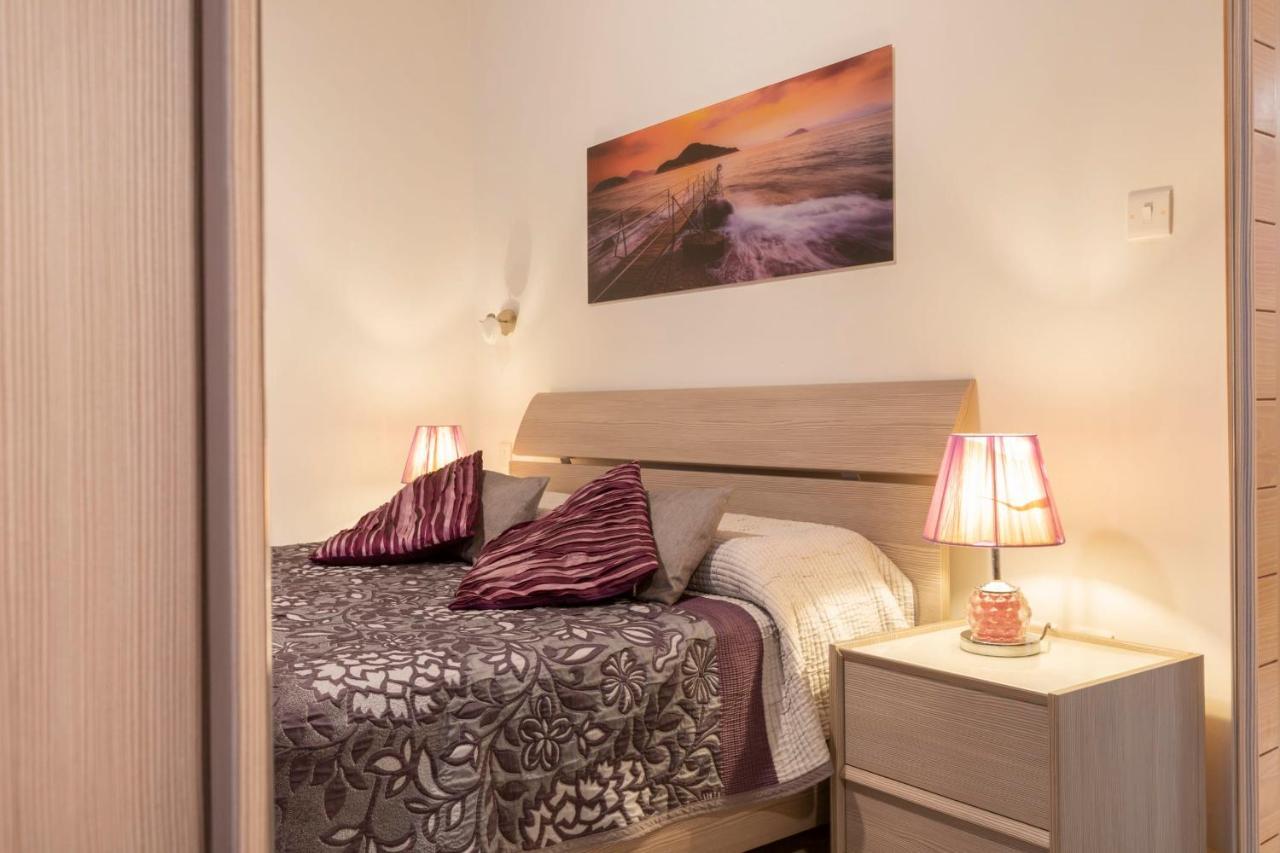 Bluemist Flat-Hosted By Sweetstay Sliema Bagian luar foto
